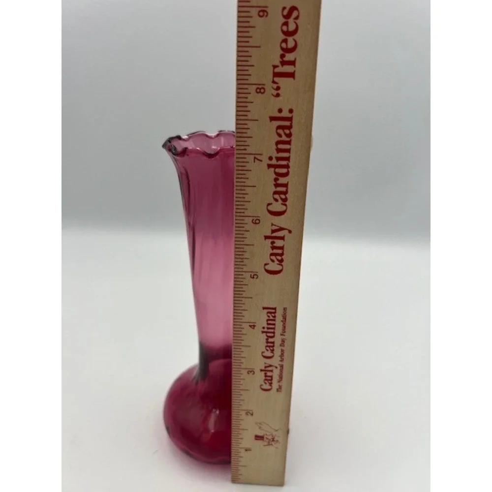 Vintage Pilgrim Cranberry Swirl Bedford Ruffle Bud Vase Hand Blown Magenta 7 In